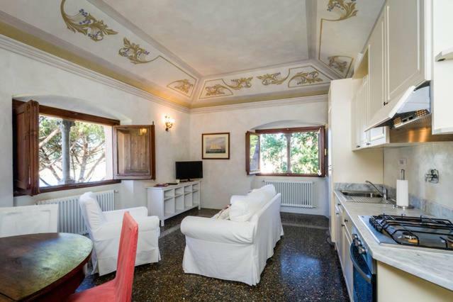 Edoardo Apartment *